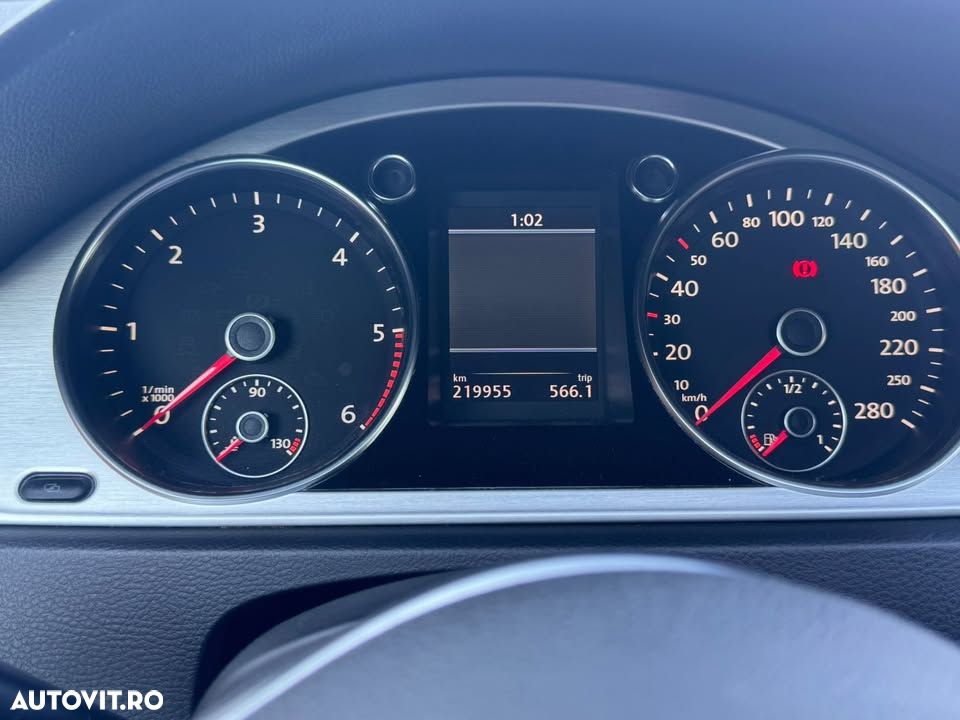 Volkswagen Passat CC 2.0 TDI - 11