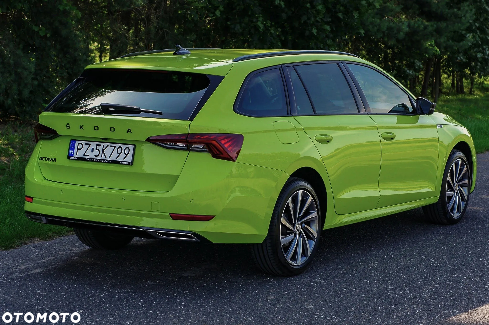 Skoda Octavia 1.5 TSI mHEV Sportline DSG - 4