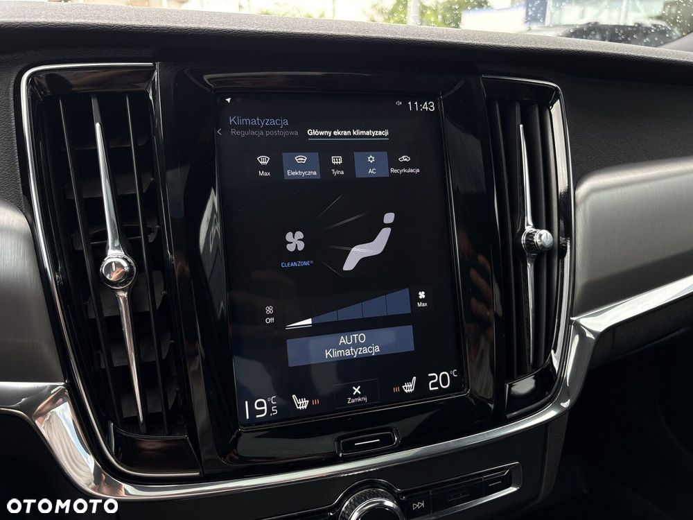 Volvo S90 - 21