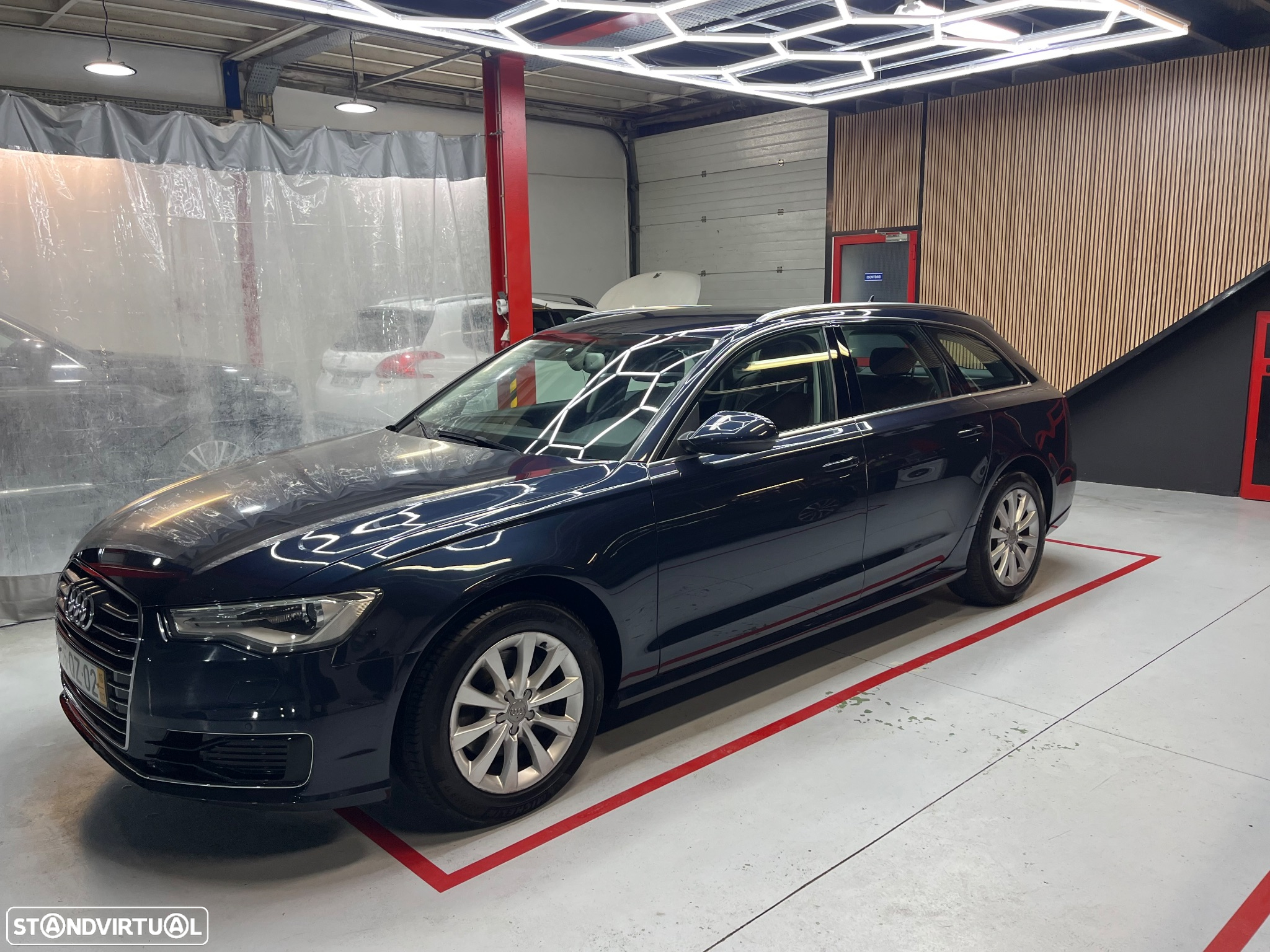 Audi A6 Avant 2.0 TDi Business Line Sport S tronic - 4