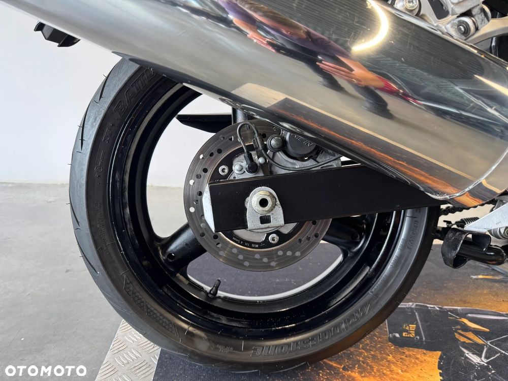 Suzuki Bandit - 15