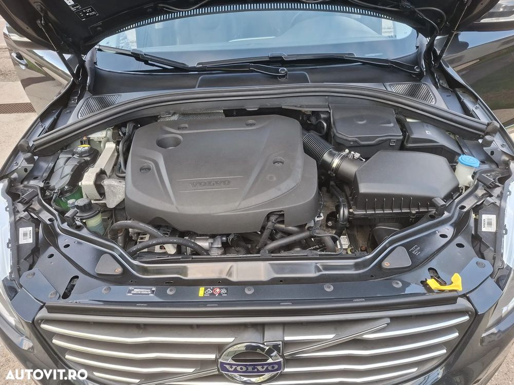Volvo XC 60 D4 Geartronic Summum - 12