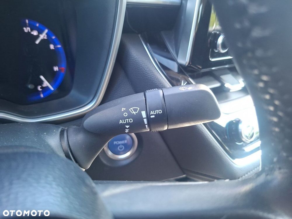 Toyota Corolla 1.8 Hybrid Comfort - 20