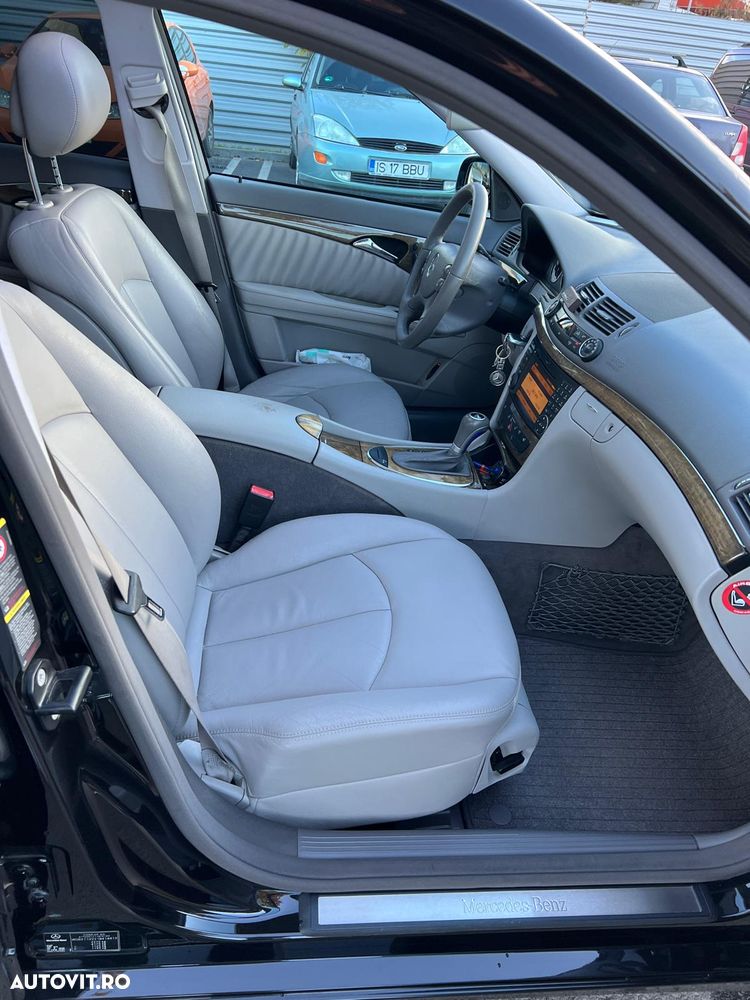 Mercedes-Benz E - 22