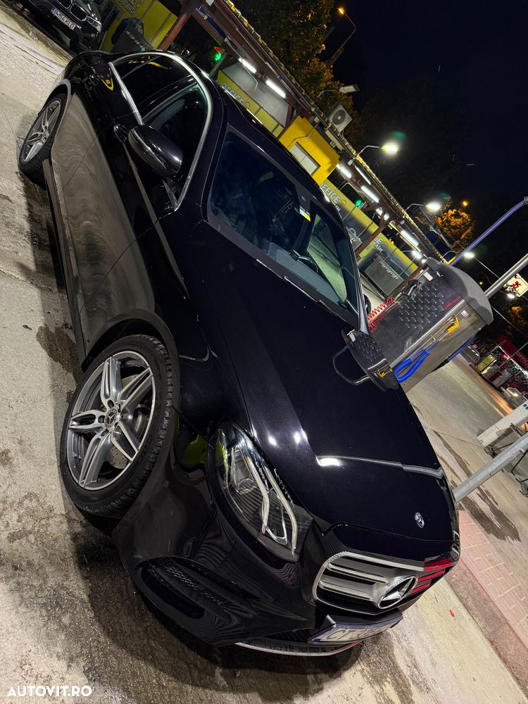 Mercedes-Benz E 220 d 4MATIC 9G-TRONIC AMG Line - 9