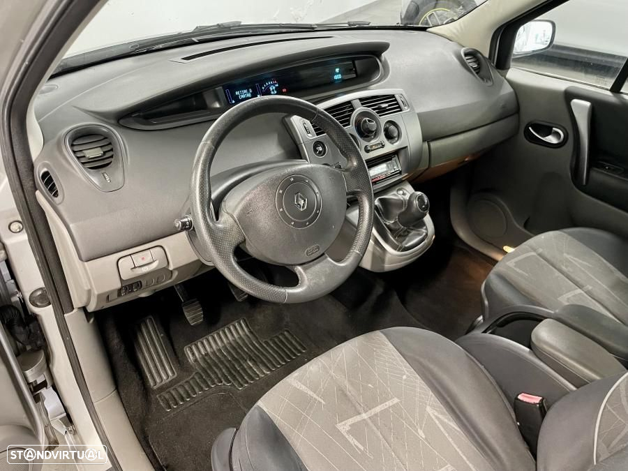 Renault Scénic 1.5 dCi Dynamique - 6