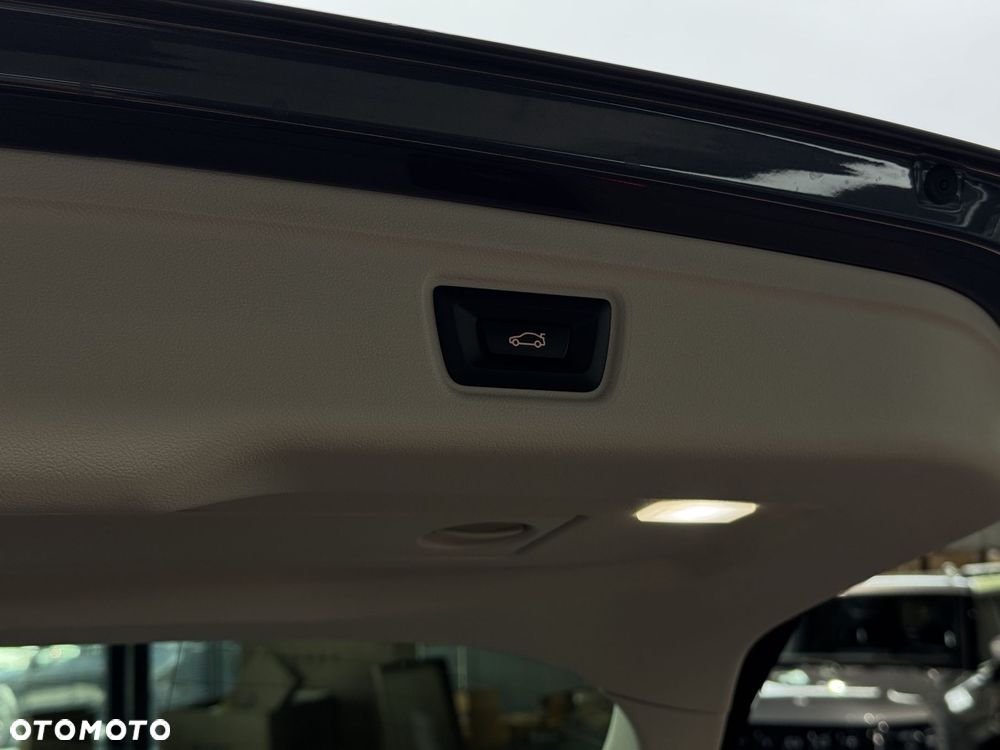BMW Seria 3 318d - 20