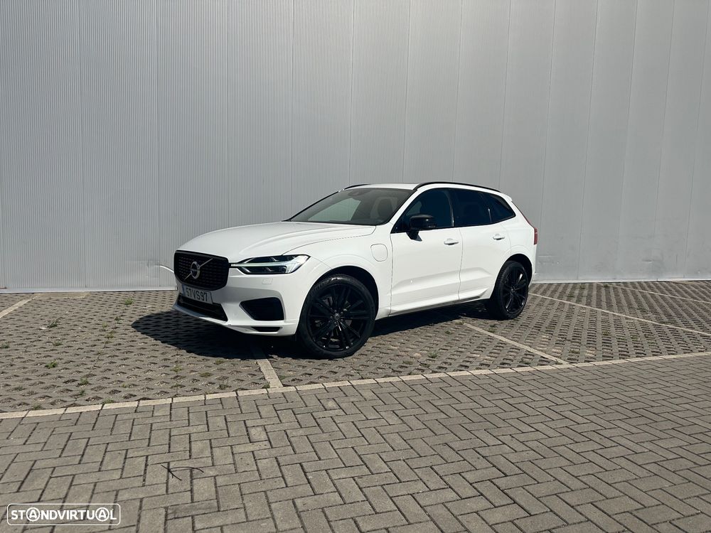 Volvo XC 60 2.0 T8 PHEV R-Design AWD - 2