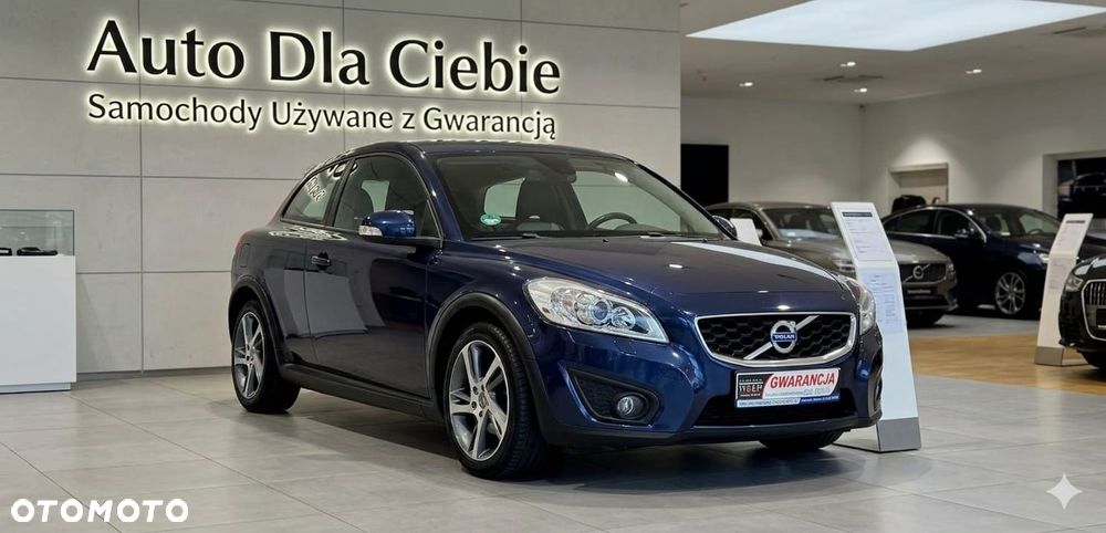 Volvo C30 D3 R-Design - 4