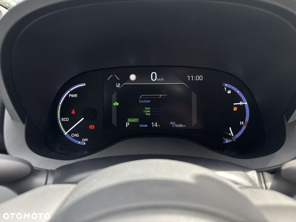 Toyota Yaris Cross - 15