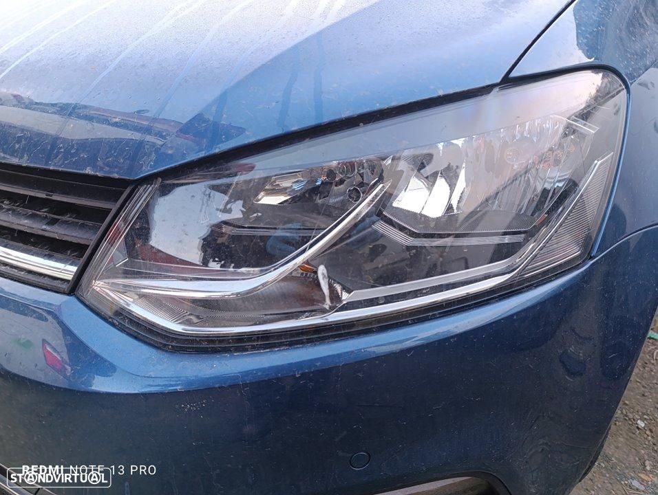FAROL ESQUERDO VOLKSWAGEN POLO V 6C1 - 1