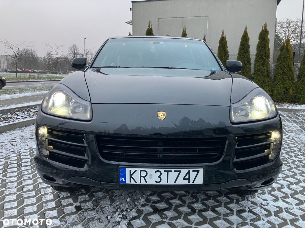 Porsche Cayenne - 6