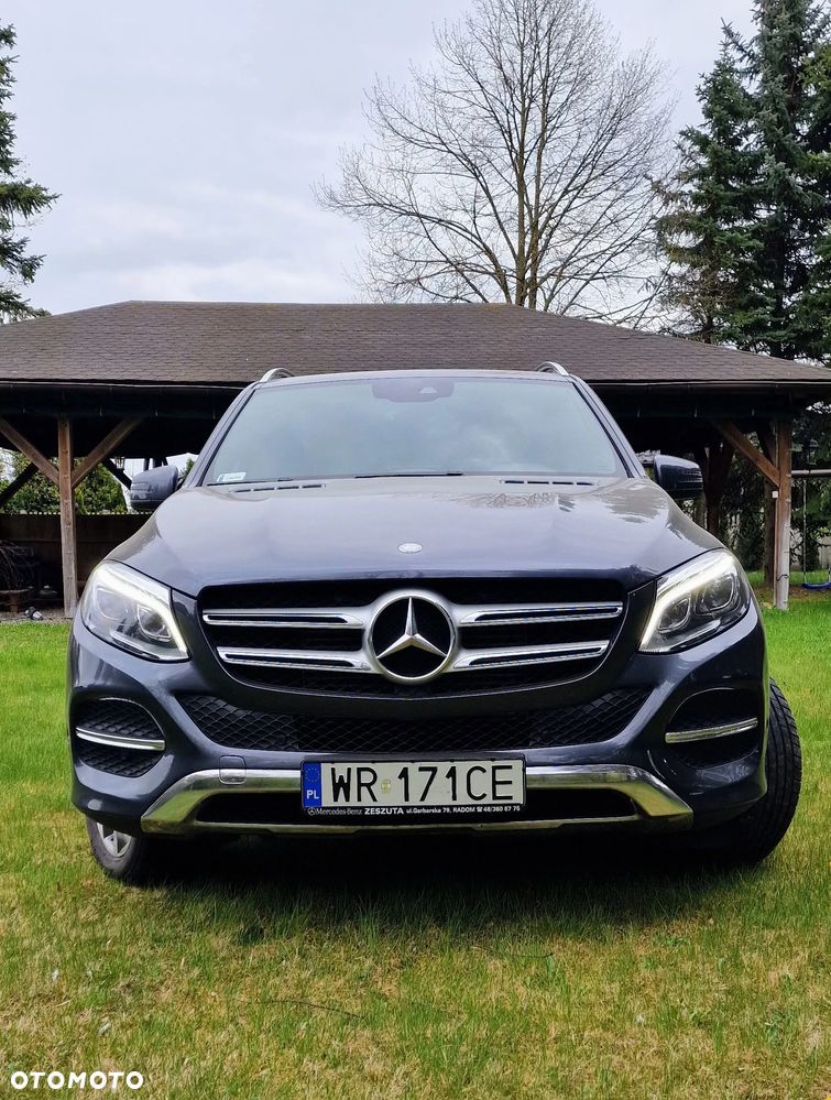 Mercedes-Benz GLE - 1