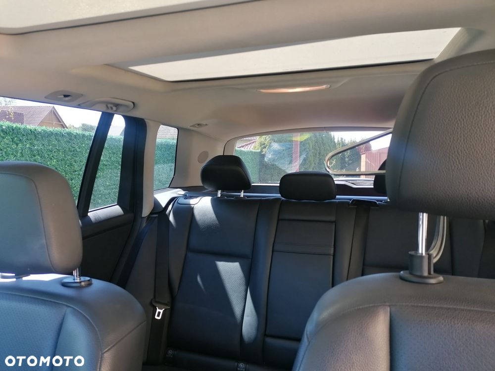 Mercedes-Benz GLK 350 4-Matic - 7