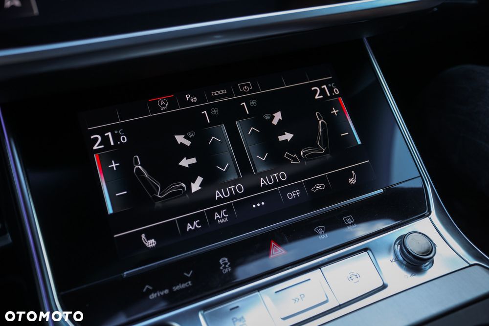 Audi A6 Avant 40 TDI quattro S tronic S line - 36