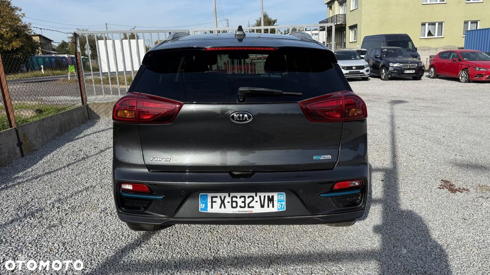 Kia Niro 64kWh L - 3