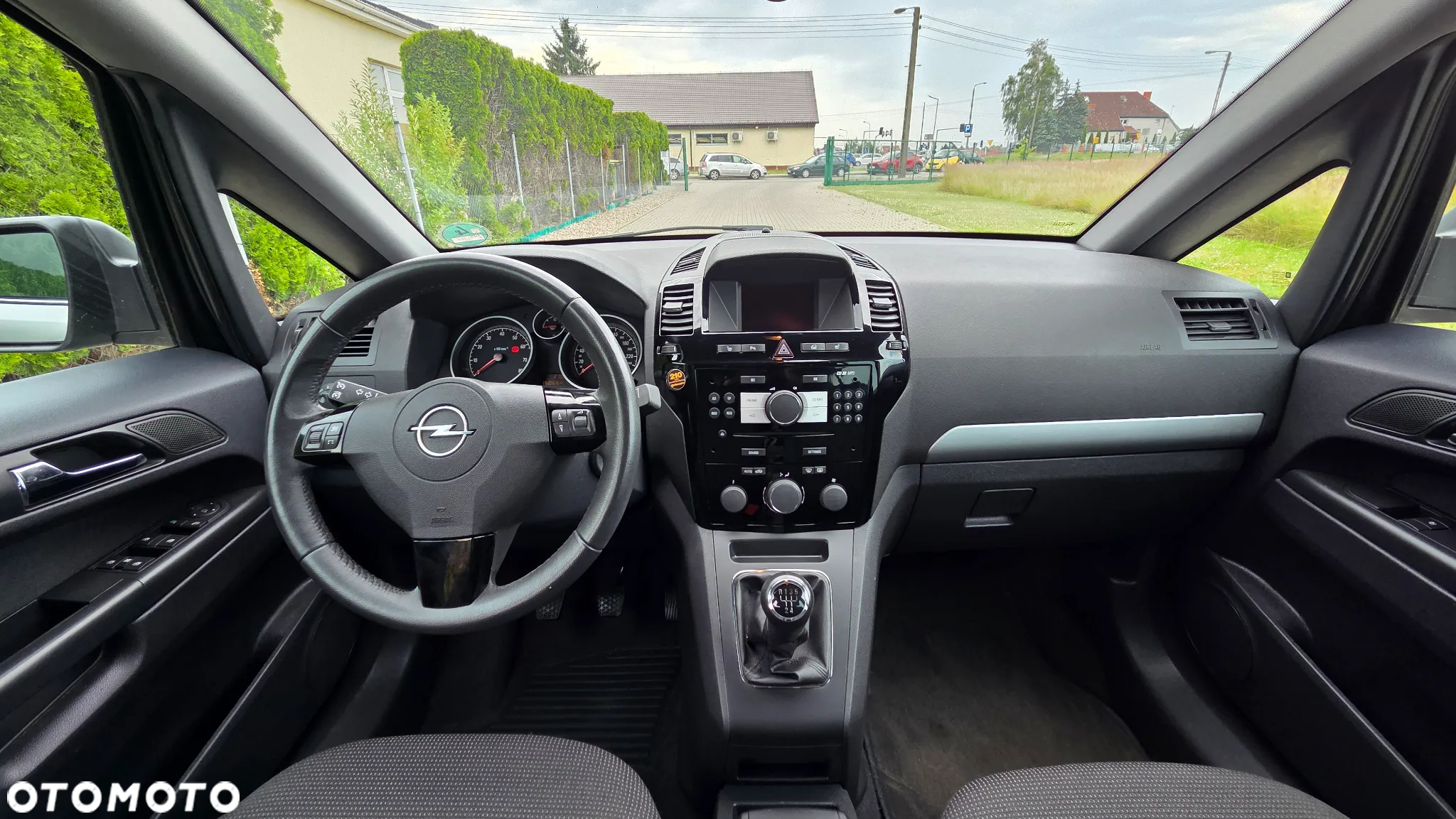 Opel Zafira 1.8 Cosmo - 20