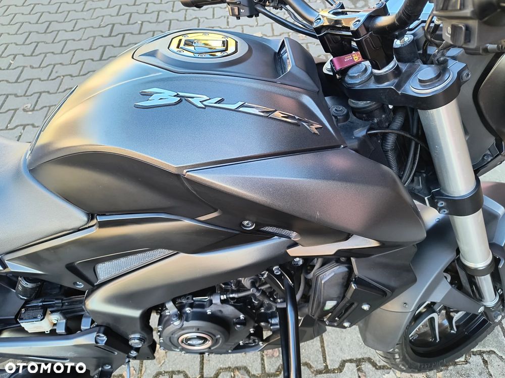 Bajaj Dominar 400 - 3