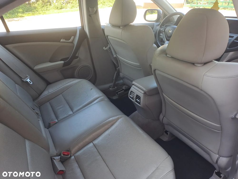 Honda Accord 2.2d Executive - 13