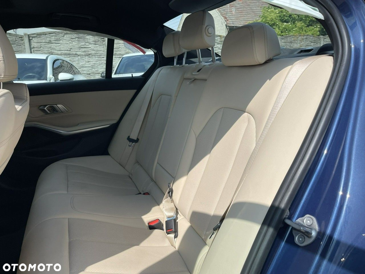 BMW Seria 3 330e PHEV xDrive - 13