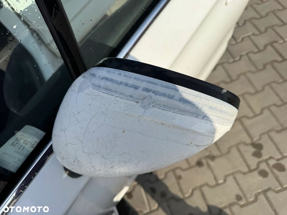 Citroën C4 1.6 BlueHDi Shine S&S - 14