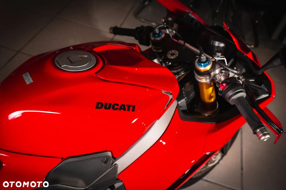 Ducati Panigale V4S - 9