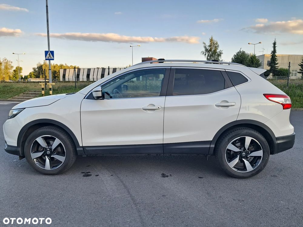 Nissan Qashqai 1.2 DIG-T Tekna - 4