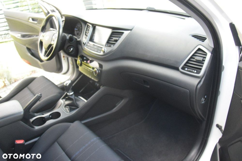 Hyundai Tucson blue 1.6 GDi 2WD Classic - 34