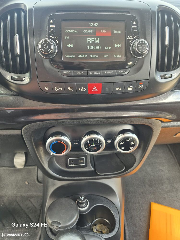 Fiat 500L 1.3 MJ Pop Star S&S S/Opç.611 — fotografia 16
