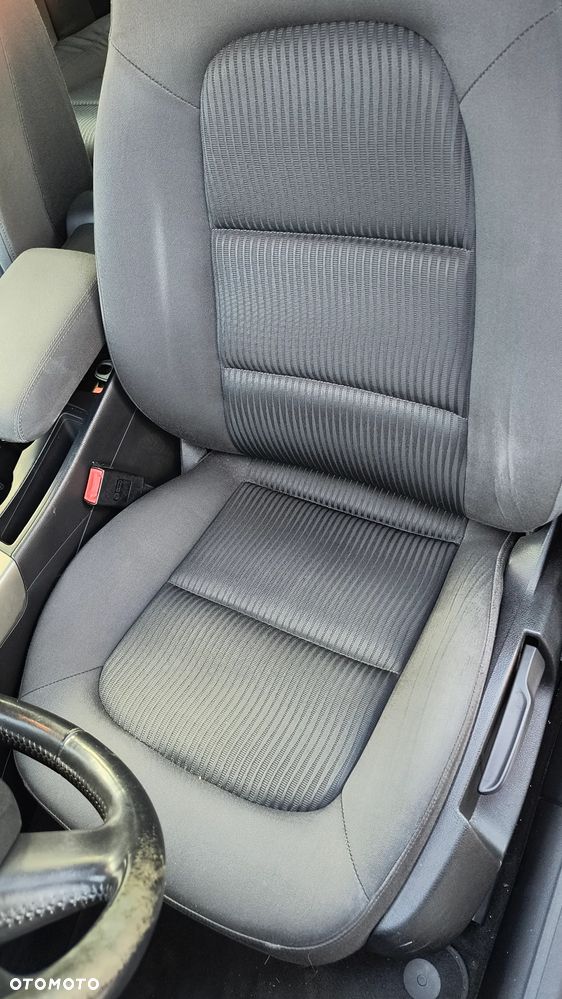 Audi A4 Limousine 2.0 TDI - 16
