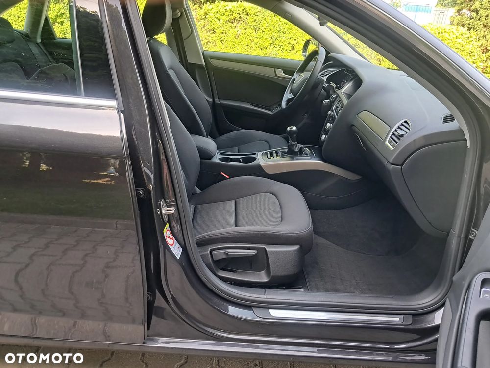 Audi A4 Limousine 2.0 TDI DPF Ambition - 17