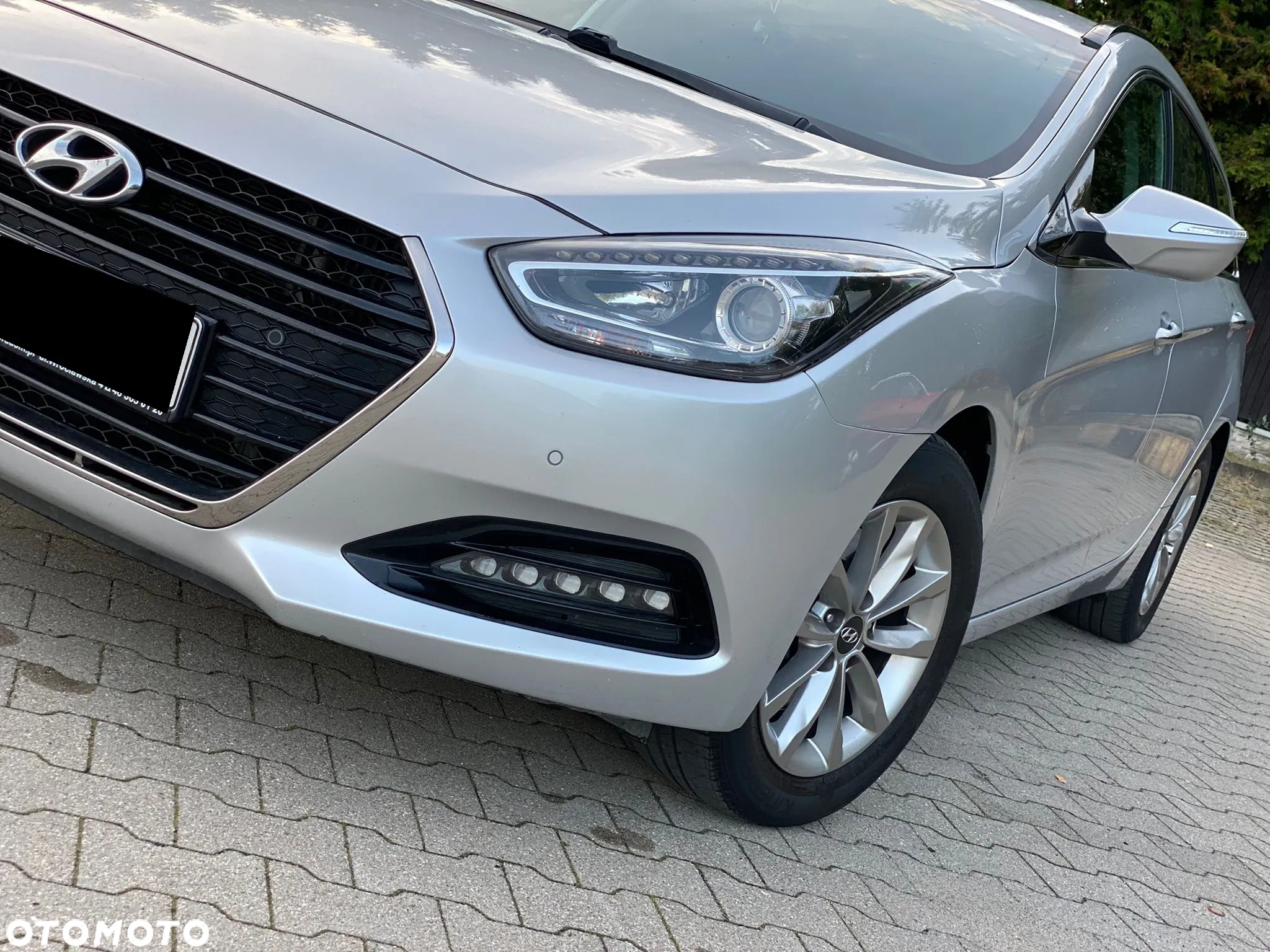 Hyundai i40 Kombi blue 1.7 CRDi Style - 25