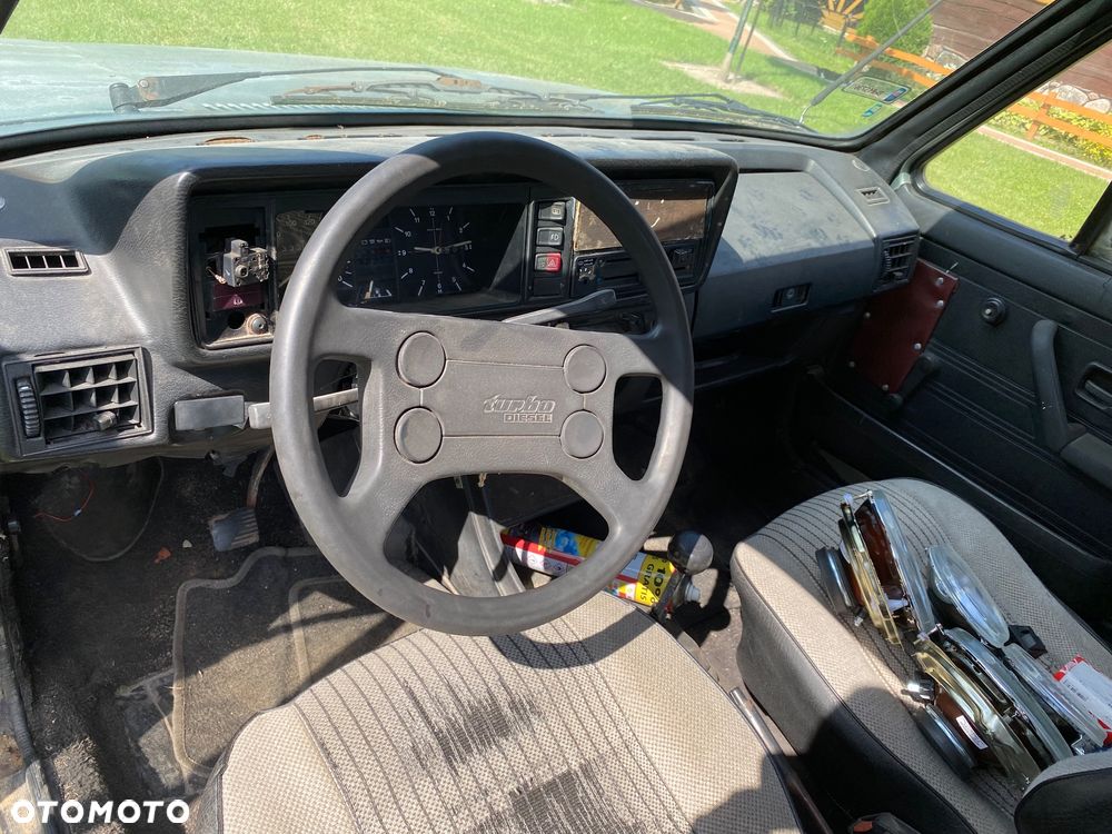 Volkswagen Golf 1.6/1.6 C TD - 6