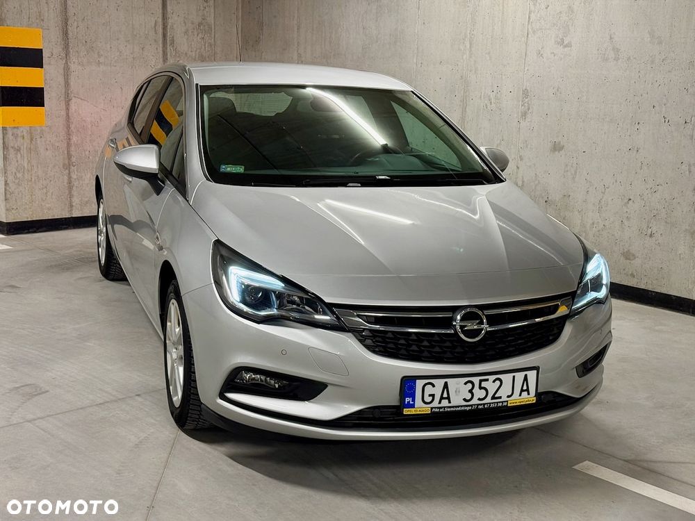 Opel Astra 1.4 T Enjoy S&S - 1