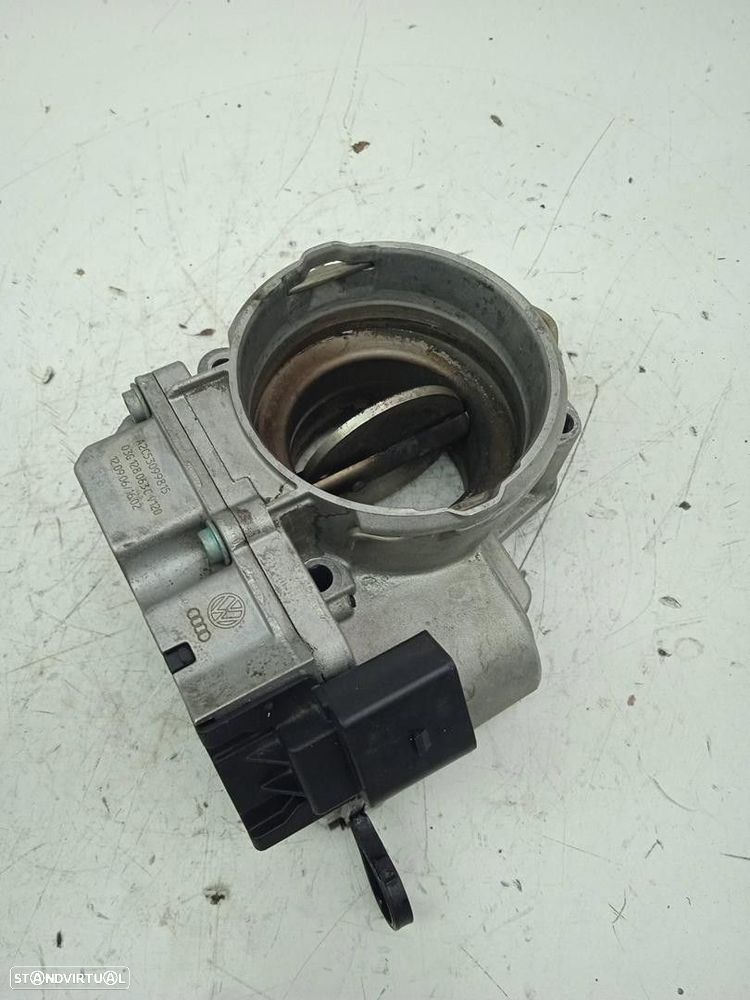 CAIXA BORBOLETAS AUDI A4 2006 -03G128063C - 3