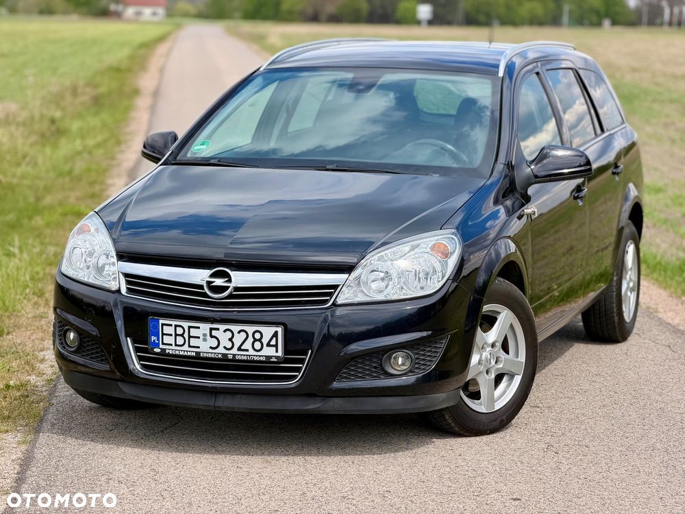 Opel Astra 1.6 Design Edition - 20