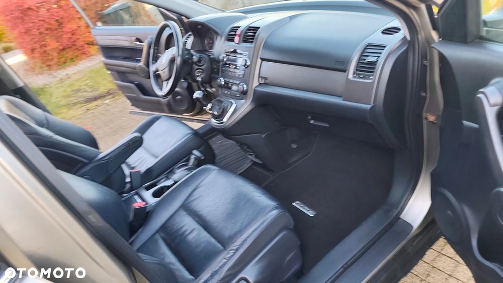 Honda CR-V 2.2i CTDi DPF Executive - 31