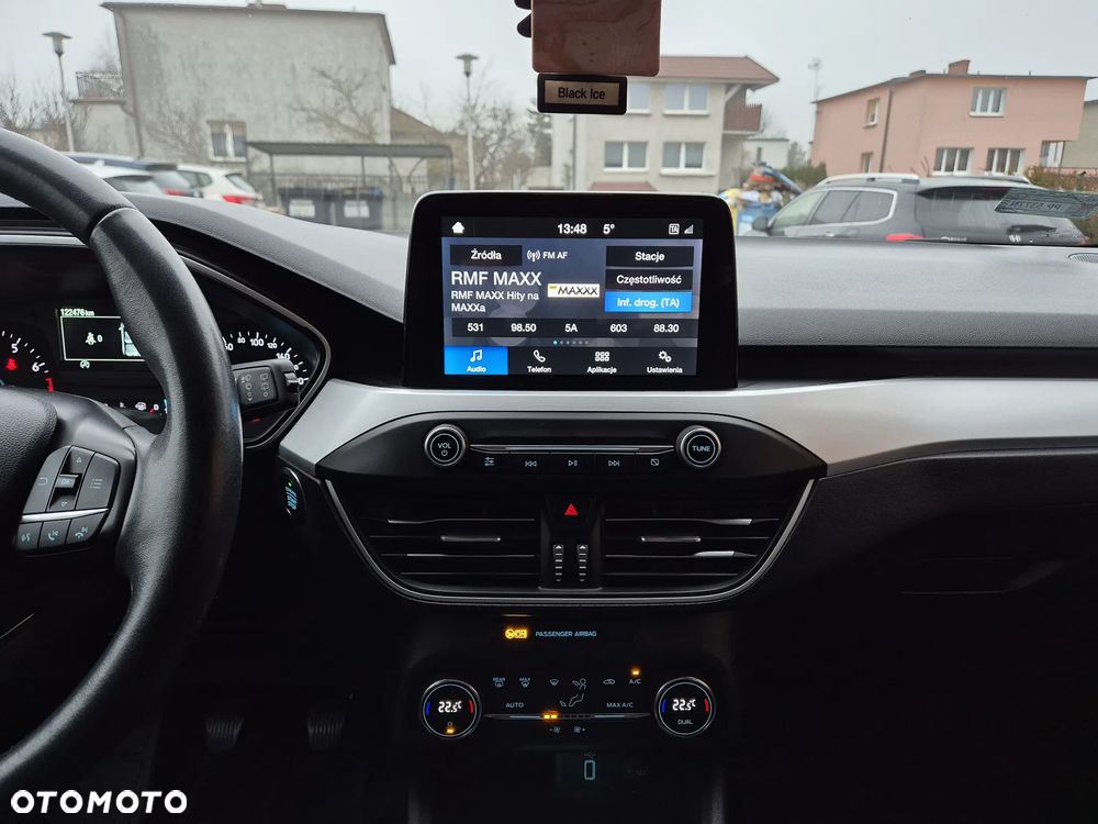 Ford Focus 1.0 EcoBoost Titanium - 18