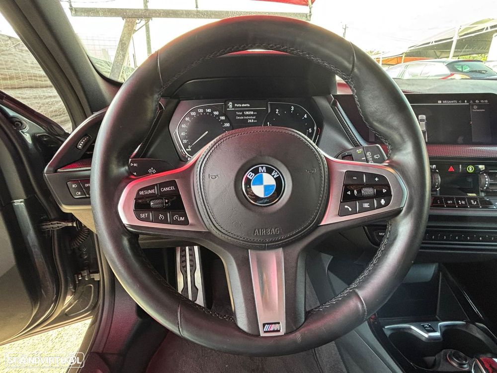 BMW 116 d Pack Desportivo M Auto - 13