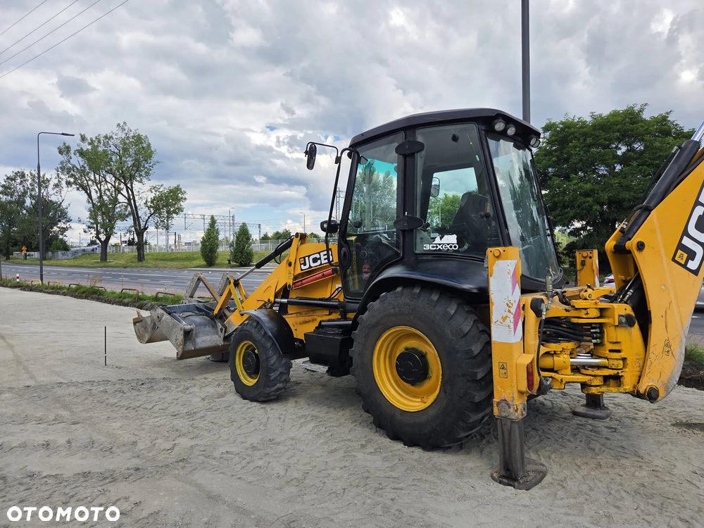 JCB 3CX - 1