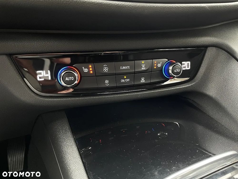 Opel Insignia 2.0 CDTI Innovation S&S - 17
