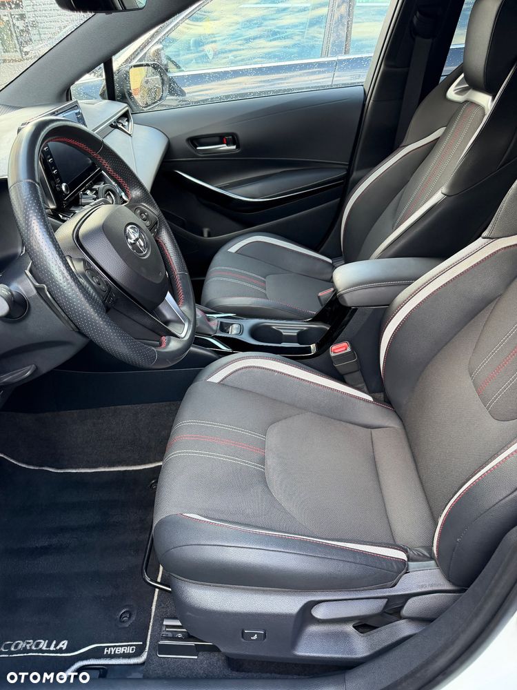 Toyota Corolla 2.0 Hybrid GR Sport - 19