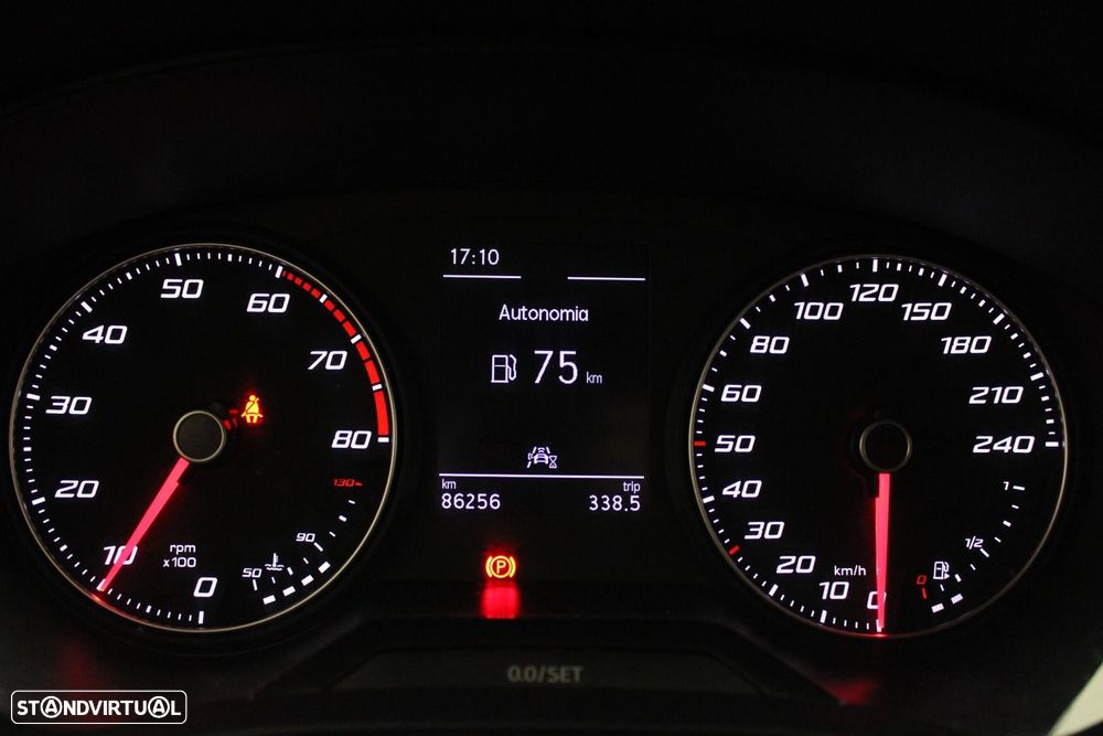 SEAT Arona 1.0 TSI FR - 37