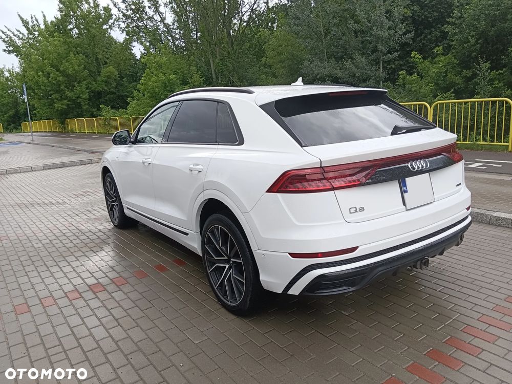 Audi Q8 SUV TFSI quattro 250 kW tiptronic S line business - 9