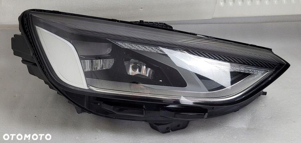 LAMPA PRAWA PRZEDNIA PRZÓD AUDI A4 B9 V 8W0 FULL LED LIFT 2019- 8W0941012 - 1