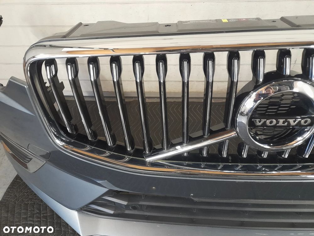 Zderzak przód kompletny inscription kol.714 sprysk 4pdc Volvo XC60 II 19r - 4
