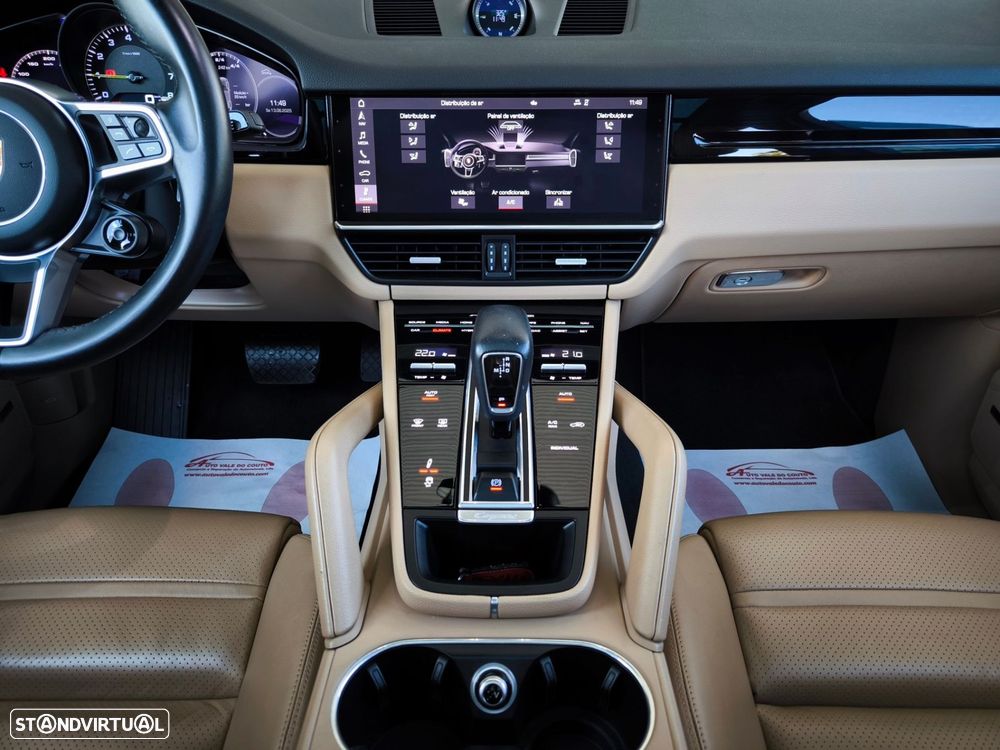 Porsche Cayenne - 11