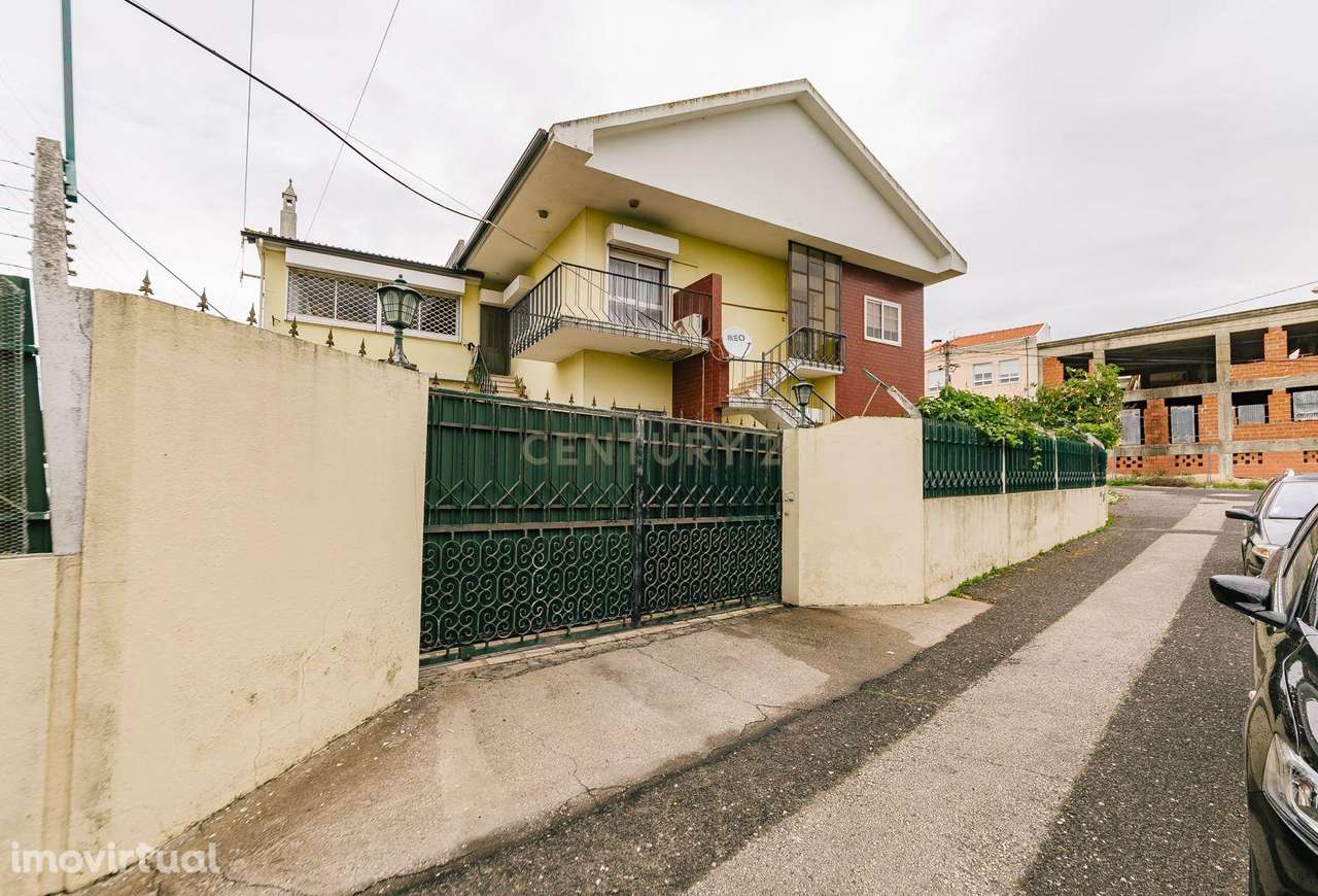 Moradia T4+1 isolada em Pirescoxe, Santa Iria de Azóia, com terreno e - Grande imagem: 5/36