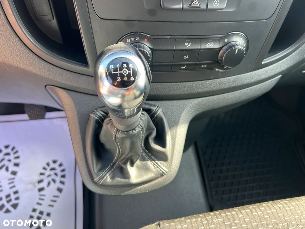 Mercedes-Benz Vito - 20