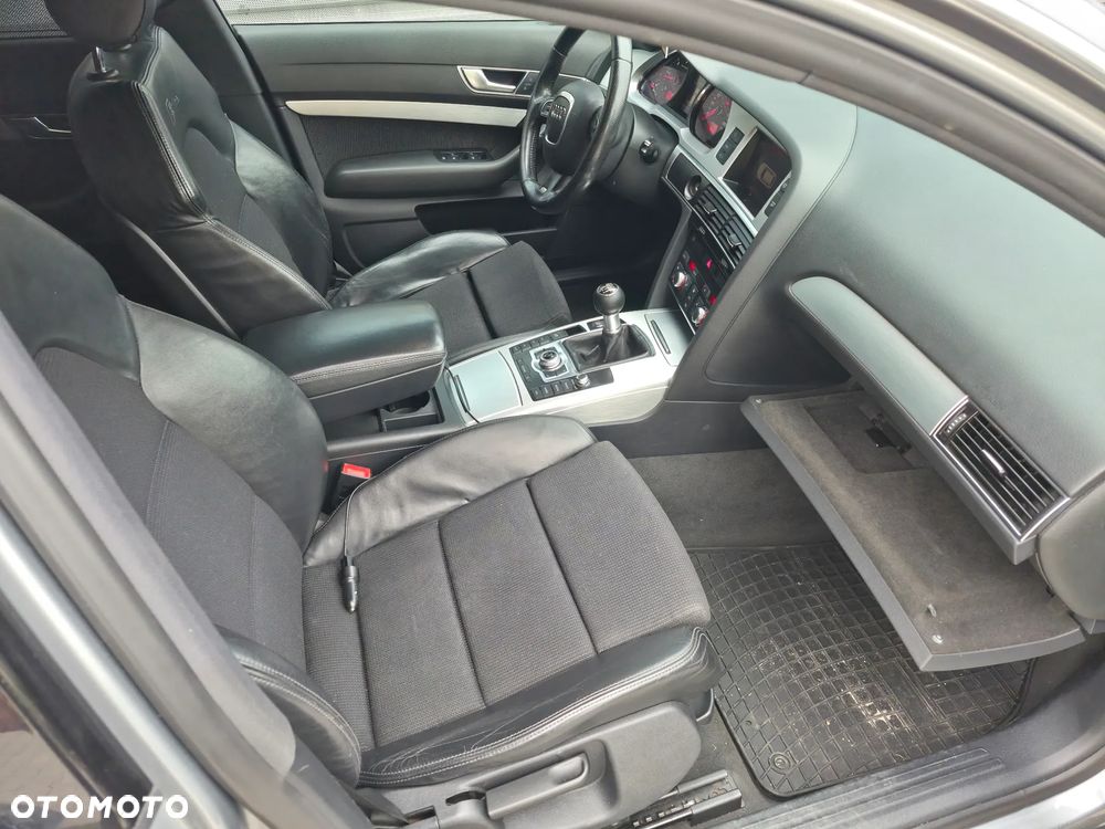 Audi A6 Avant - 13